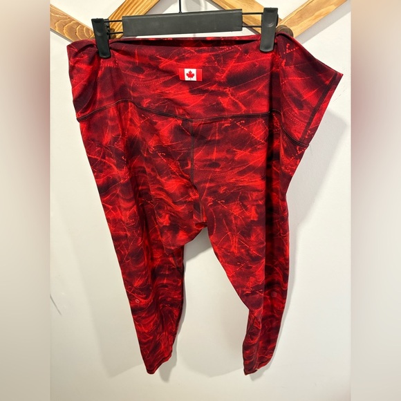 Lululemon Align High-Rise Pant 28" - Canada Day - Picture 4 of 7